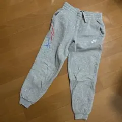 キッズ　NIKE ナイキ　スウェットパンツ グレー　裏起毛　Mサイズ　145cm