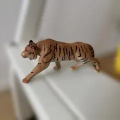 トラ フィギュア 動物 アニアのサムネイル