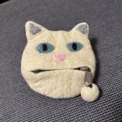 猫の顔　フェルトポーチ