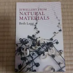 JEWELLERY FROM NATURAL MATERIALS
