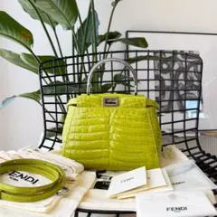 超希少 オーダー品 FENDI フェンディ ヒマラヤクロコ ピーカブー