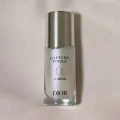 Dior カプチュールトータルルセラム ミニサイズ
