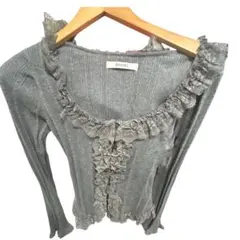 【値下げ可】スナイデル　Sustainableフリルニットプルオーバー　グレー