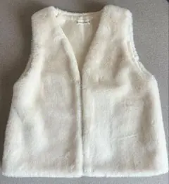 branshes キッズ　Mサイズ（115㌢〜135㌢）　 ベスト