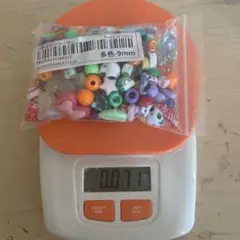 ビーズセット 各色10ｇずつ