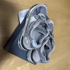 New Balance 991 v2 グレー スニーカー