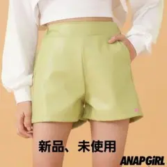 値下げ！新品！ANAPGiRL、フェイクレザーショートパンツ、短パン、ズボンのサムネイル