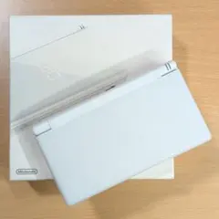 美品　ニンテンドー DS Lite クリスタル ホワイト 本体 箱付　766