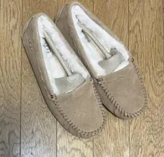 るるは様専用　UGG モカシン　スウェード　ムートン　ローファー　24㎝