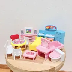 ハローキティ ドールハウス 家具セット