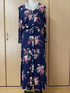 古着　七分袖花柄ワンピース