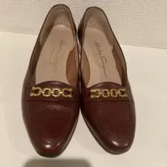 フェラガモ パンプス　6 1/2 B