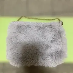 ジルスチュアートグレー ファー クラッチポーチ ゴールドチェーン