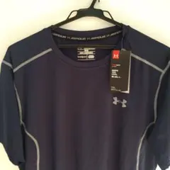 新品未使用！Under Armour ネイビー アンダーシャツ フィットタイプ