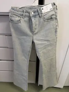 GU スリムフレアジーンズ Mサイズ ライトブルー