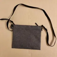 無印良品　サコッシュのサムネイル