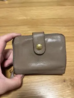 イルビゾンテのブラウンレザー 二つ折り財布