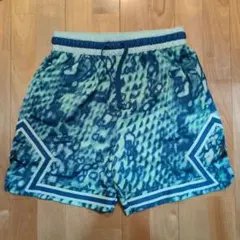 希少【NIKE】 JORDAN × Patta JUMPMAN SHORT L - メルカリ