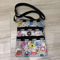 LeSportsac レスポートサック ショルダーバッグ 肩掛け 斜め掛け 総柄のサムネイル