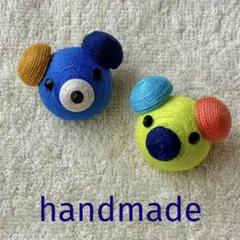 ハンドメイド　刺繍ブローチ　くまさん　ボンボンブローチ101