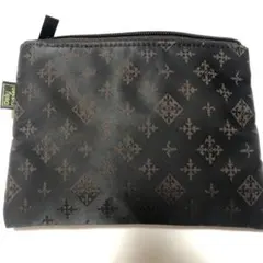 Daily russet   デイリーラシット　黒模様ポーチ　未使用