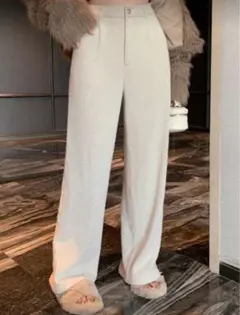 ストレートパンツ