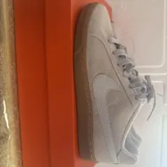 Nike コートロイヤルスエード　23CM
