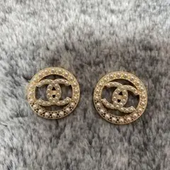 CHANEL 大ぶりビンテージボタン 26mm ゴールドパール2個刻印有り