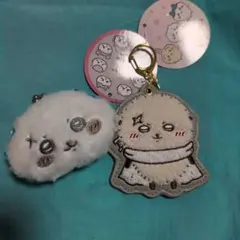 ちいかわ　ラッコ　がまぐち　キーホルダー　2点
