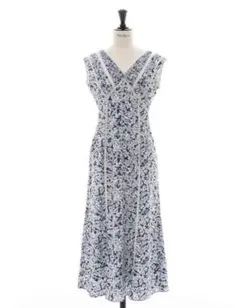 Herlipto Lace Trimmed Floral Dress Navy