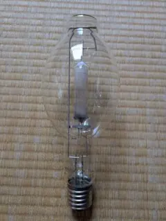nagaoka様専用 4個 未使用 岩崎電気 ランプ M1000B/BH-UVC - メルカリ