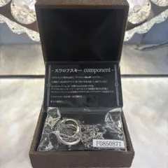 スワロフスキー component ネックレス シルバーカラー