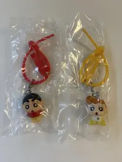 クレヨンしんちゃん カラフルマルチチャーム　2種セット