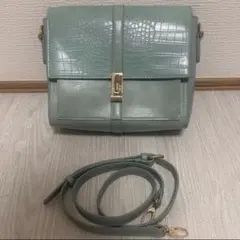 未使用品　ショルダーバッグ　グリーン