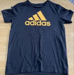 adidas 黒 Tシャツ オレンジロゴ