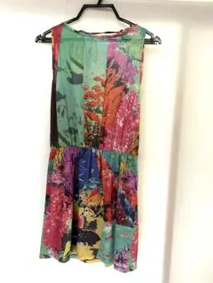 ZARA カラフル 総柄 ノースリーブ チュニック Ｍサイズ