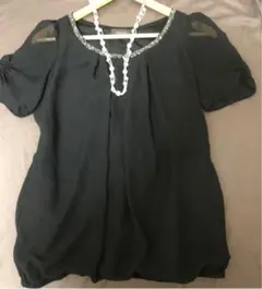 ジャスグリッティー ブラウス♡ビジュー付き♡