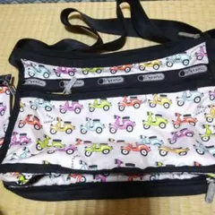 LeSportsac ショルダーバッグ ポーチ付き スクーター柄のサムネイル