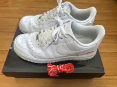 Nike Air Force 1 ホワイト シュプリーム