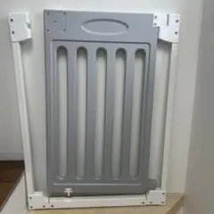 ベビーゲート セーフティグッズ