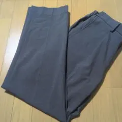 ユニクロ　タックワイドパンツ　グレー