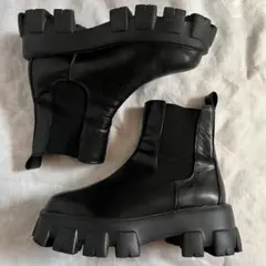 EVRIS サイドゴア ショート ブーツのサムネイル