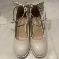 SHEIN ホワイトリボン付きパンプス