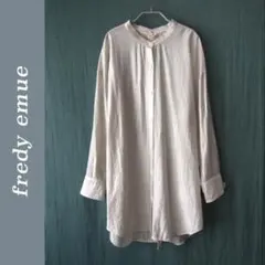美品　fredy emue／フレディエミュ★　ゆったりサイズ　薄手　ロングシャツのサムネイル