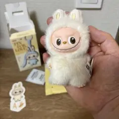 POP MART PIN FOR LOVE イニシャル ラブブA