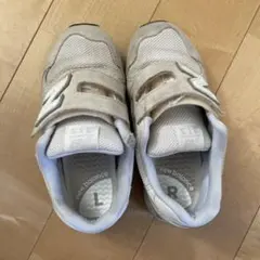 18.5 ニューバランス