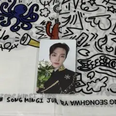 ATEEZ exhibition 東京限定 ハンカチ トレカセット ホンジュン①