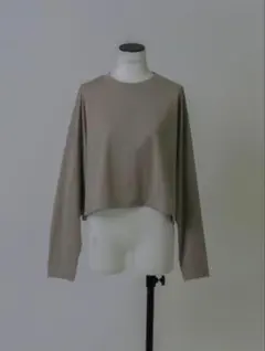 LOHEN クロップド丈 ローヘン ボキシーラインクロップドロン ロンT