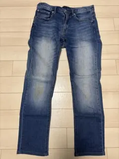 GU スリムフィットデニム 31