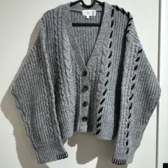 LAKOLE グレー カーディガン Sサイズのサムネイル